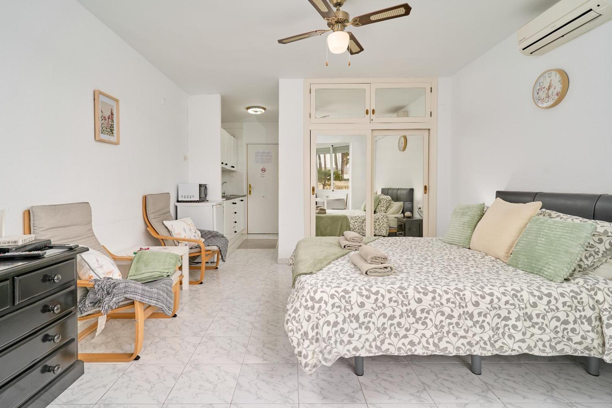 Comfortable Studio Apt Нерха Екстериор снимка